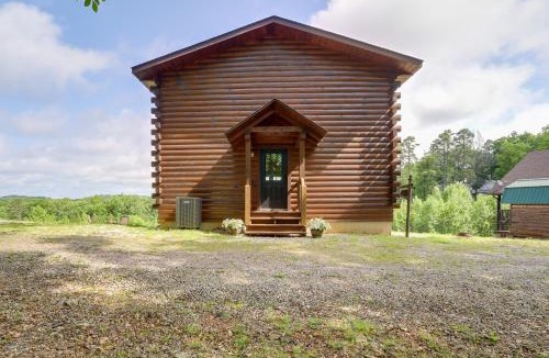 Van Buren House | Peaceful 2-Cabin Property: 1 Mi to Current River!