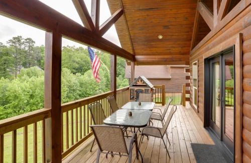 Van Buren House | Peaceful 2-Cabin Property: 1 Mi to Current River!