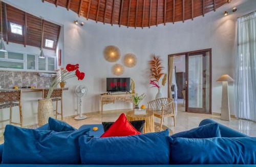 Sunset Road Villa | Peaceful 2bd Seminyak villa with Private Pool and Garden