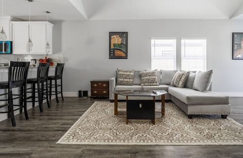 Dallas House | Peaceful 3 BD/2 Bath Family Perfect Getaway Home