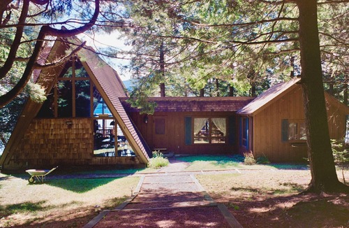 Ellenburg Depot Ski Chalet | Peaceful 3-Bedroom Chalet on Chazy Lake