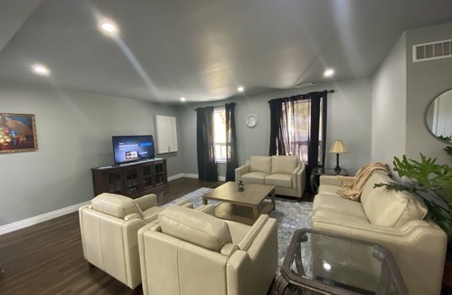 Nanticoke Apartment | Peaceful 3 bedroom apartment on the water