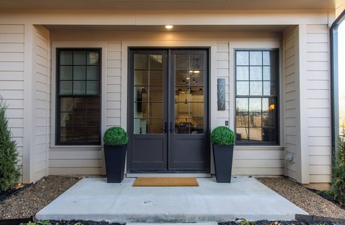 Rogers Condo | Peaceful 3-bedroom condo in charming downtown Rogers