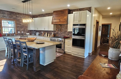 Dobson Other | Peaceful 3-bedroom farmhouse on working dairy farm