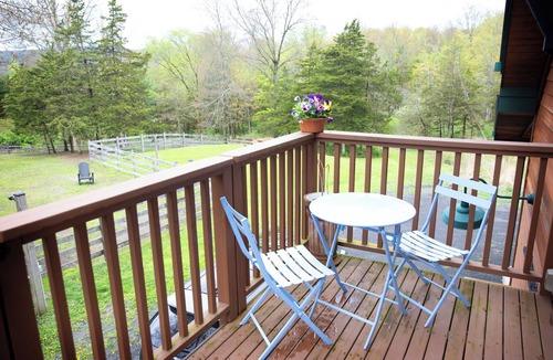 New Paltz Apartment | Peaceful 3-bedroom loft above barn in lovely New Paltz