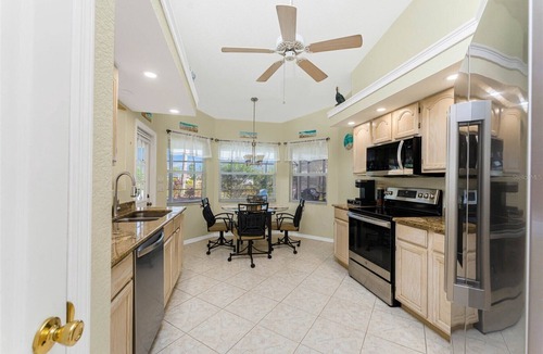 Broadmoor House | Peaceful 3-Bedroom Oasis with Beautiful Saltwater Heated Pool