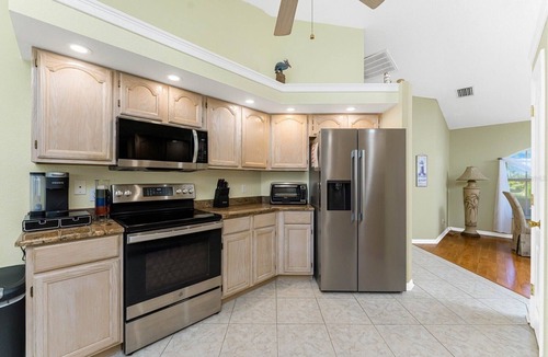 Broadmoor House | Peaceful 3-Bedroom Oasis with Beautiful Saltwater Heated Pool