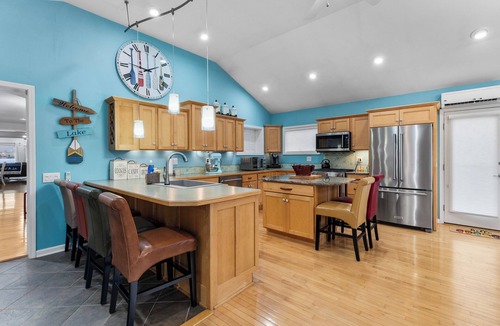 Livonia House | Peaceful 3-bedroom waterfront lakehouse on Conesus Lake.