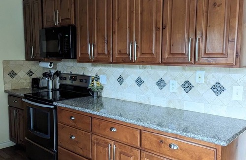 Vancouver House | Peaceful 3BR/2BA near Peacehealth+Airportn