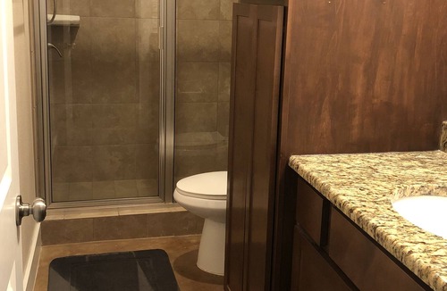 Hudson Bend House | Peaceful 3BR near Lake Travis- 2 Min Drive