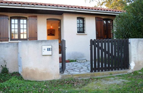 Saint-Cyprien Plage House | Peaceful 3BR Villa with Garden, Terrace & Parking Near Saint-Cyprien Beach