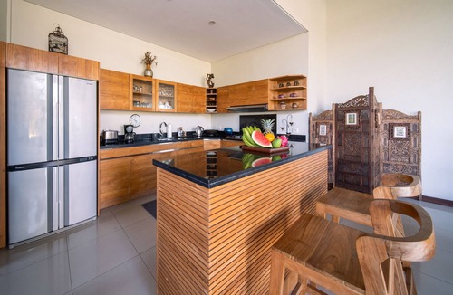 Batu Bolong Villa | Peaceful 3BR Villa - Canggu Oasis