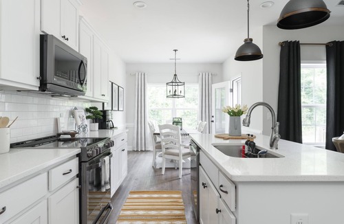 Carthage House | Peaceful 4 bedroom house with private in-law suite