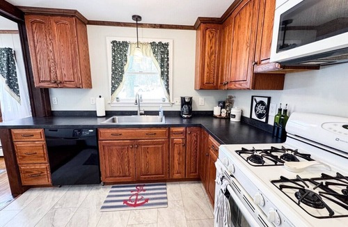 Marietta House | Peaceful 4-bedroom house with AC in charming Marietta