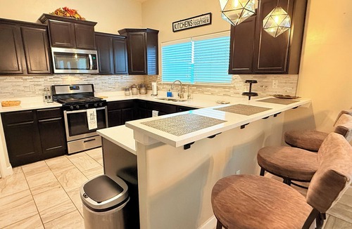 Biggs Field House | Peaceful 4-bedroom house with AC in El Paso
