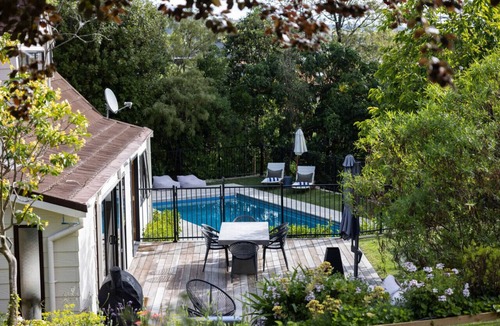 Havelock North Apartment | Peaceful 4BR Getaway Large Heated Pool