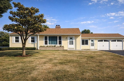 Saint Mary House | Peaceful 4BR ranch w/hot tub, fire pit & quick access to Ste. Genevieve’s wineries & shops.