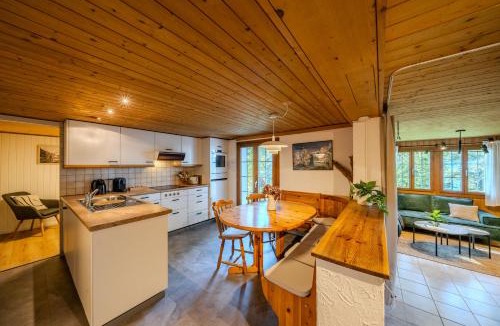 Axalp Apartment | Peaceful Alpine Hideaway - Hot Tub & Terrace