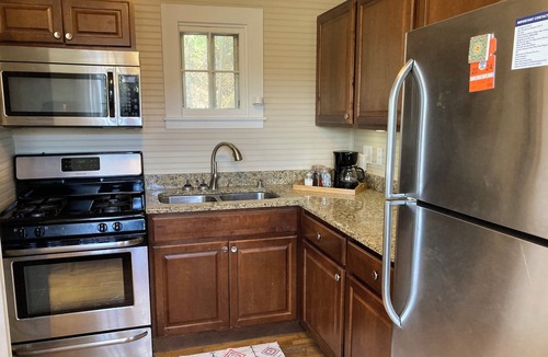 Manitou Springs Cottage | Peaceful and adorable cottage