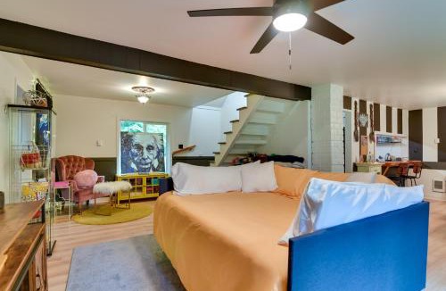 Longview House | Peaceful and Chic Oasis Fire Pit, Grill, Yard