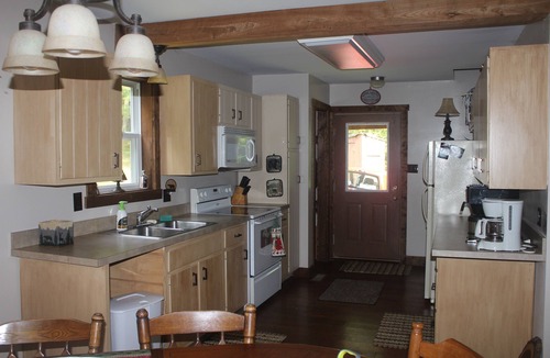 Lock Haven Cabin | Peaceful and Conveniently located