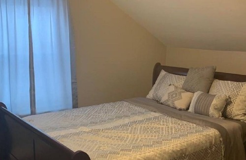 North Canton House | Peaceful and Family-friendly