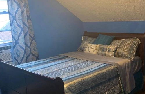 North Canton House | Peaceful and Family-friendly