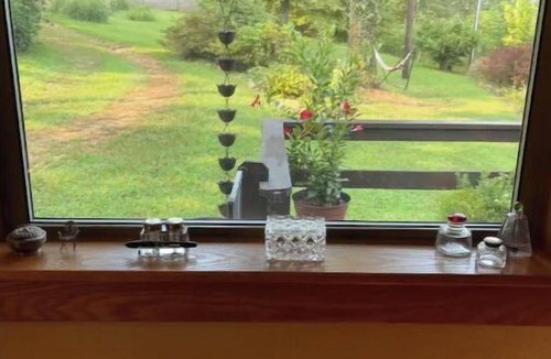 Jasper House | Peaceful and private cabin overlooking the Little Buffalo River.