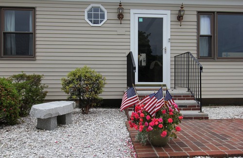 East Falmouth House | Peaceful and Relaxing Cape Cod Ranch located 7 Min. from the Beach.