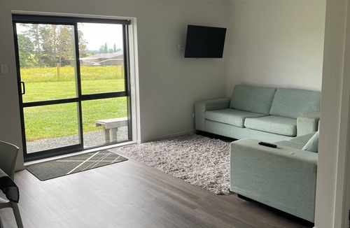 Kihikihi Apartment | Peaceful and Rural studio