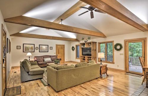 Rising Fawn House | Peaceful and Secluded Home with Private Fire Pit!