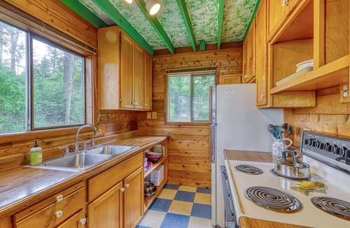 Eastsound Cabin | Peaceful and tranquil rustic cabin on the water