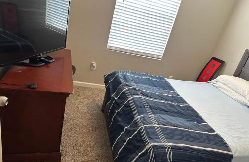 George Bush Park/Eldridge Apartment | Peaceful Apartment