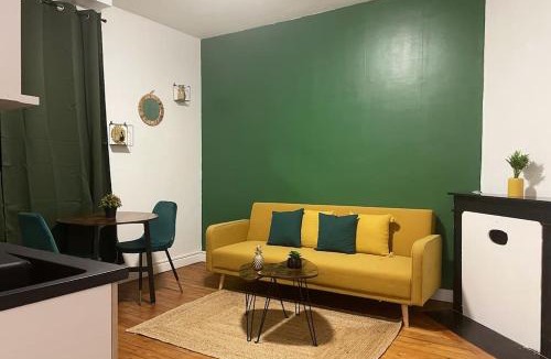 Saint-Quentin Apartment | Peaceful Apparts Saint-Quentin