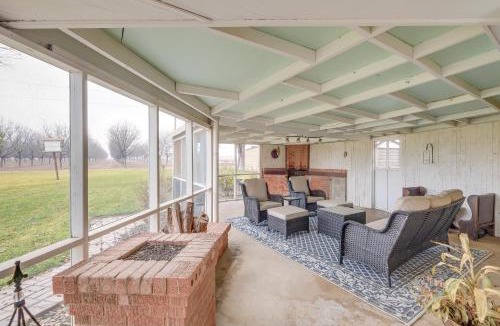 Lakewood House | Peaceful Artesia Vacation Rental w/Orchard Views!