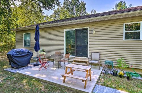 Athens House | Peaceful Athens Retreat at Sleepy Hollow Lake