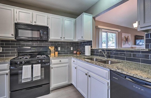 Bratton Park House | Peaceful Austin Home with Private Backyard!