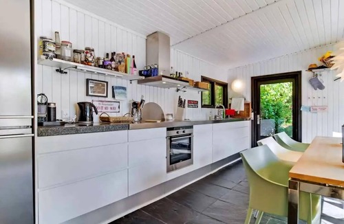 Dronningmolle House | Peaceful beach house life just 50 m from shore