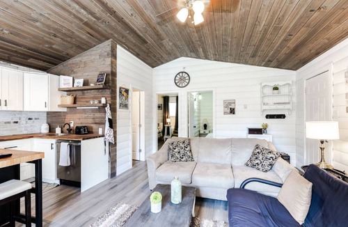 New Bothwell Cabin | Peaceful, Beautiful Cabin - Cabin 13