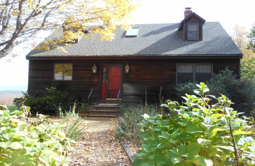 Putney House | Peaceful, Beautiful, Comfortable Modern Cape With Spectacular Mountain Views
