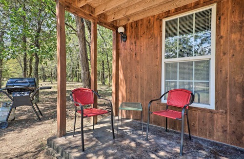 Nashoba Cabin | Peaceful 'Black Fork Cabin 1' - Fish On-Site!