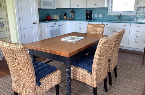 Block Island House | Peaceful, Breezy, Pet Friendly Getaway!