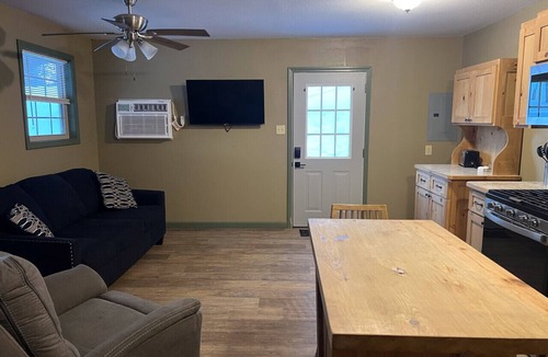 Daisy Cabin | Peaceful cabin <1 mile from Daisy State Park + Private Access to Bear Creek Trail