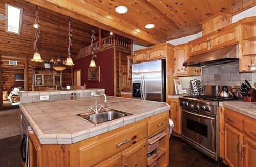 Whispering Forest Cabin | Peaceful Cabin Home with Breathtaking View!