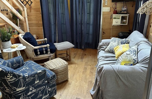 Stonewall Cabin | Peaceful Cabin near Bay River nPet-friendly!
