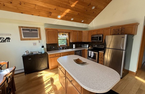 Prattsville House | Peaceful Catskill Mountains Cabin