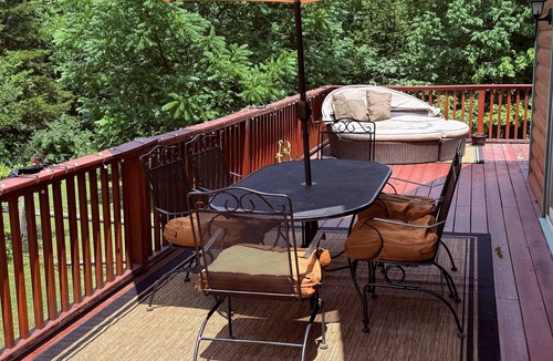 Prattsville House | Peaceful Catskill Mountains Cabin