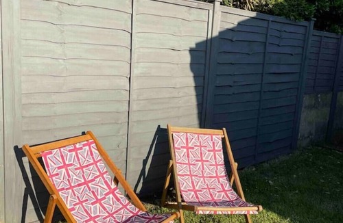 Camborne House | Peaceful centrally located, 2- Bedroom Bungalow.