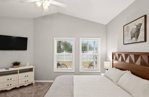 Dock Junction House | 👍 Peaceful 🤩 Centrally located 🌟2 bedroom⚡️