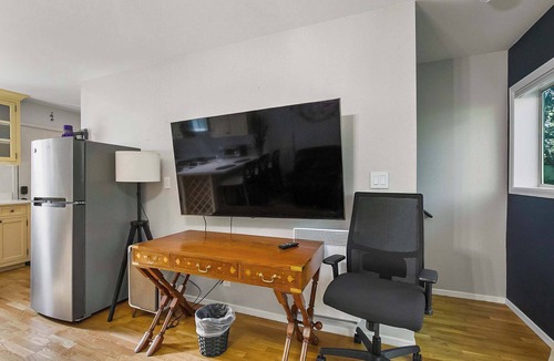 Lawton Park Condo | Peaceful, centrally located condo in Magnolia